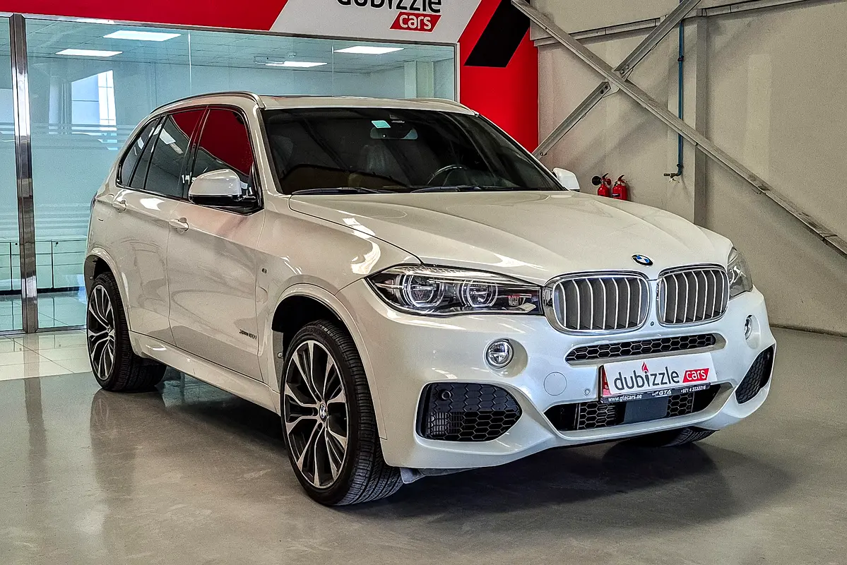 BMW X5 2018 — photo 1 of 14