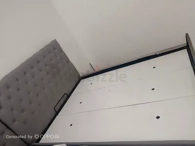 2 Queen size beds for sale