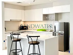 Bright Corner Unit | Fully Furnished | Blvd View
