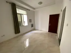 Clean building - Free maintenance - First occupant - Split AC - Large area - Excellent location - Se