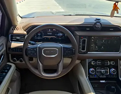 2023 GMC YUKON 照片 10