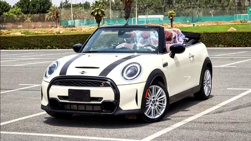 Monthly 1250/- Mini Cooper S V4 2.0L 2022/FullOption/Excellent Condition/Zero Downpayment