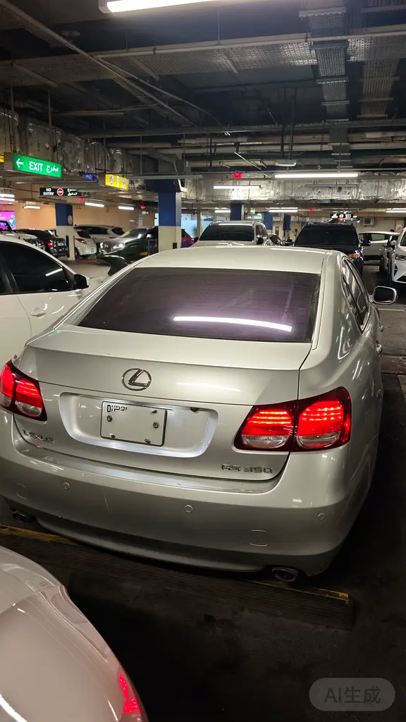 Lexus GS-Series 2010 — photo 1 of 4