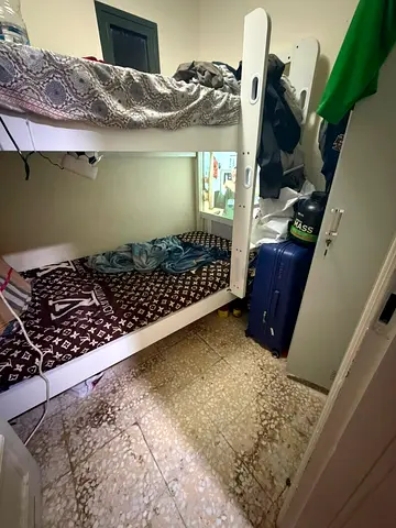 2 Connected Small Partitions for 4 Girls | Opposite Baniyas Square Metro
