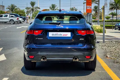 صورة مصغرة 7 لـ 2018 Jaguar F-PACE