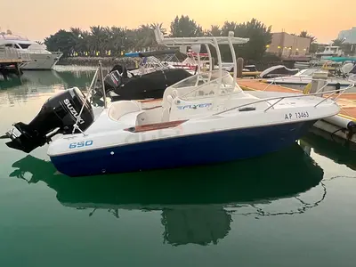Flyer 650 Cabin Boat – Suzuki 250HP (2025) (Negotiable) (In AbuDhabi)