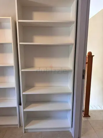 White Wooden Bookcase with Five Shelves
