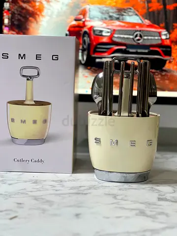 Smeg cutlery set