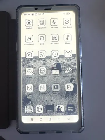 Boox Palma 2 with Case and MagSafe