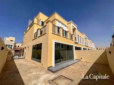 SINGLE ROW | NEAR LAGOONS | READY TO MOVE