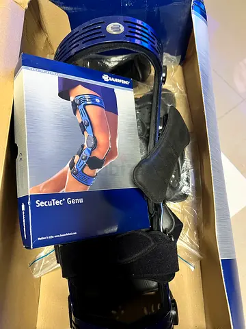 Bauerfeind SecuTec Genu Knee Brace - Lightly Used, Excellent Condition