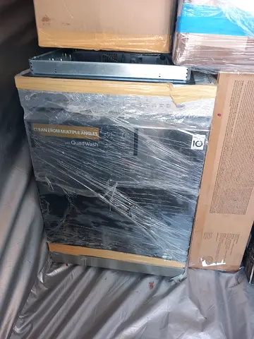 Built-in Dishwasher brand New, still wrapped