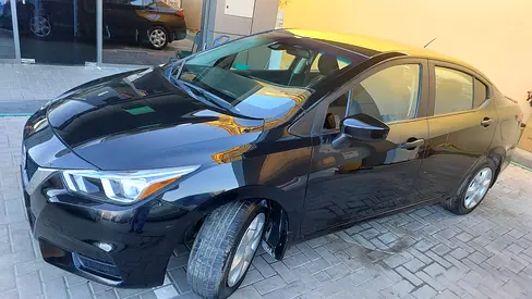 2020 Nissan VERSA 照片 14