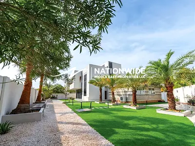 Single Row|Community Views|Best Living|Prime Area