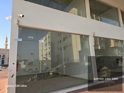 محلات تجارية جديدة للإيجار في الجرف الصناعية بعجمان – 7 محلات بموقع حيوي ومناسب لمختلف الأنشطة التجارية وبإيجار سنوي 30,000 درهم فقط