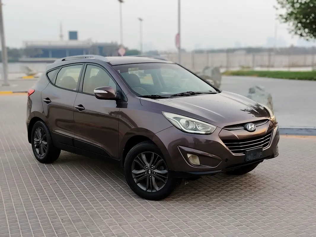 Hyundai Tucson 2014 — photo 1 of 18