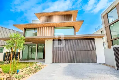 Stunning | 4 Bedroom | Inquire Now