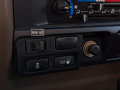 صورة 4 لـ 2019 Toyota LAND CRUISER 70 SERIES