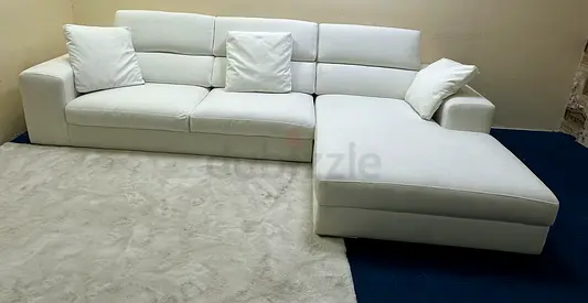 Like new condition marina home lshape sofa