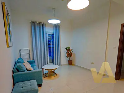 SEMI FURNISHED | VACANT | WELL MAINTAINED