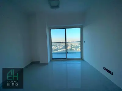 Spacious Apartment | Ready to Move | Prime location
