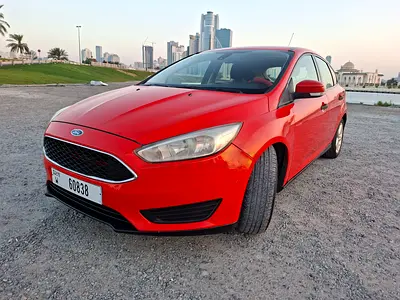 2016 SUPER CLEAN FORD FOCUS  ECOHETCH BACK GCC 4V 1.6 L  ORIGNAL PAINT IN EXCELLENT CONDITION