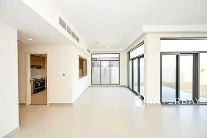 Spacious 4BR | The Pulse Beachfront | Vacant and Ready