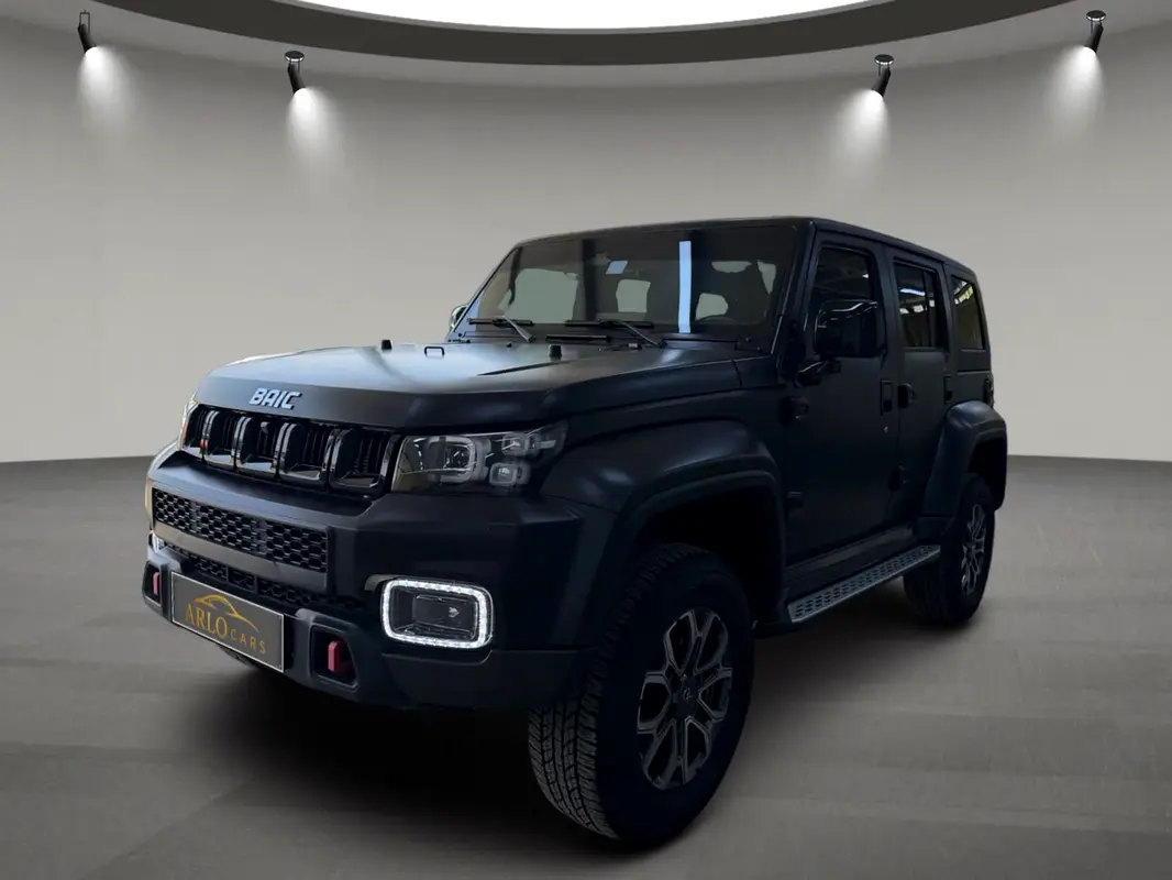 Baic BJ40 C 2025 — photo 1 of 11
