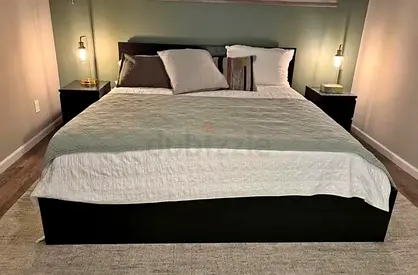 Ikea malam bed with ikea mattress king size 180 x200cm