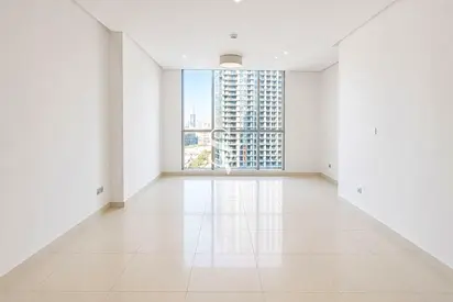Golf and Marina View | Near Tram | Vacating Soon