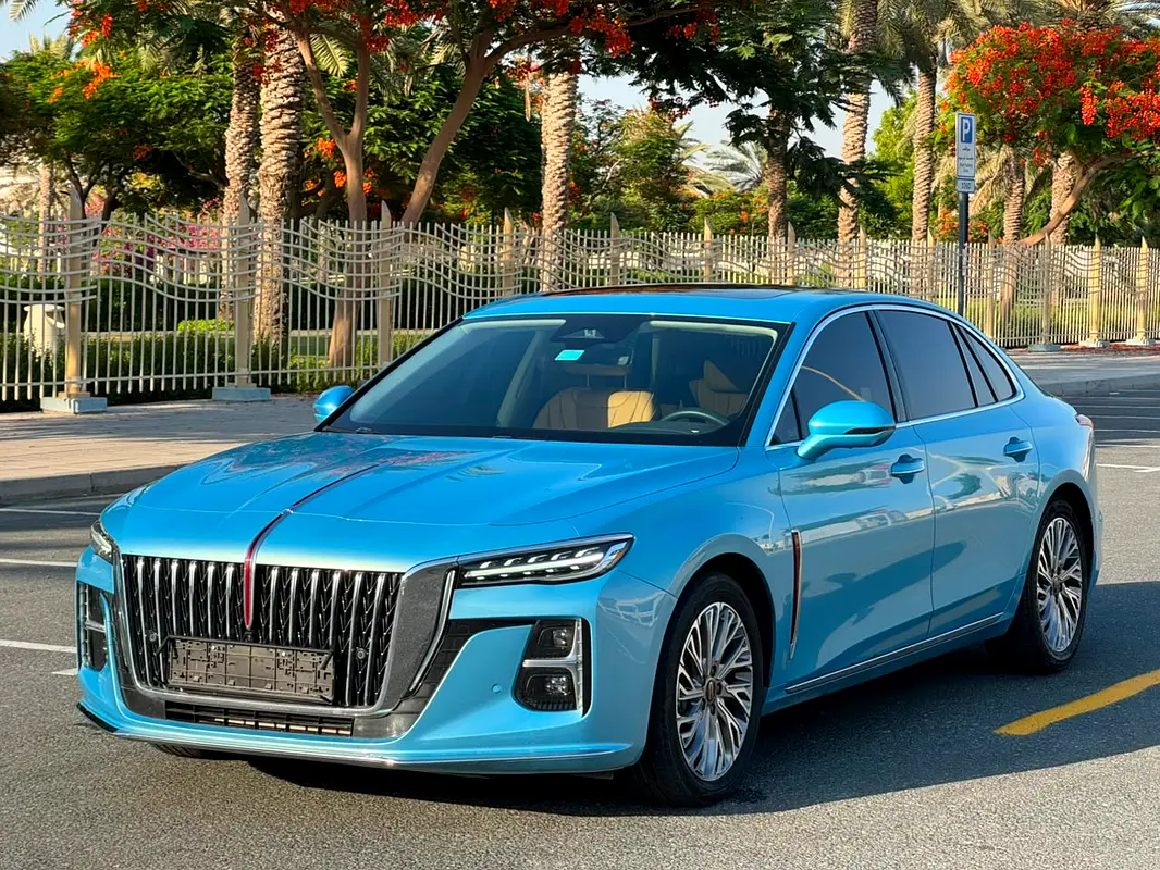 Hongqi H5 2024 — photo 1 of 18