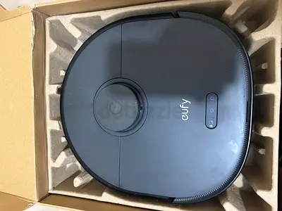 Eufy RoboVac (robot vacuum) in good condition - works well
