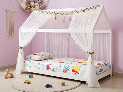Kids Bed with Canopy and Matterss - White, Ready to Use -excellent condition