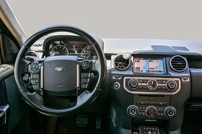 2016 LAND Rover LR4 — фото 10