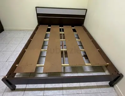 Bed frame