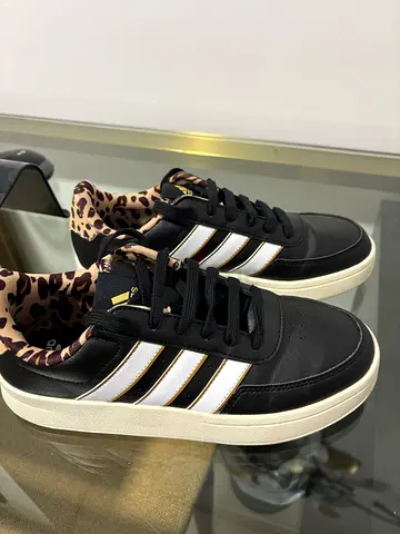 Adidas Originals