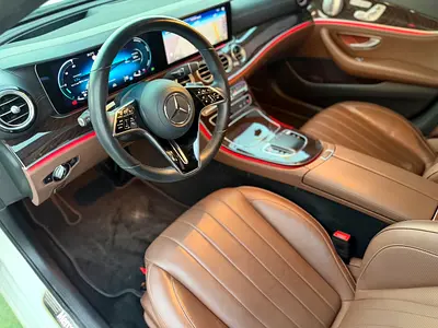 Mercedes-Benz E-Class E 300, миниатюра 13