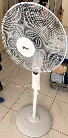Light adjustable pedestal stand fan with remote