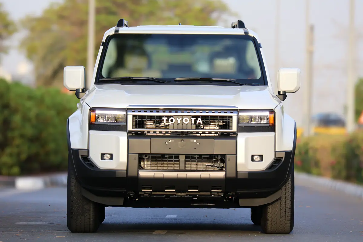 Toyota Prado 2025 — photo 1 of 20