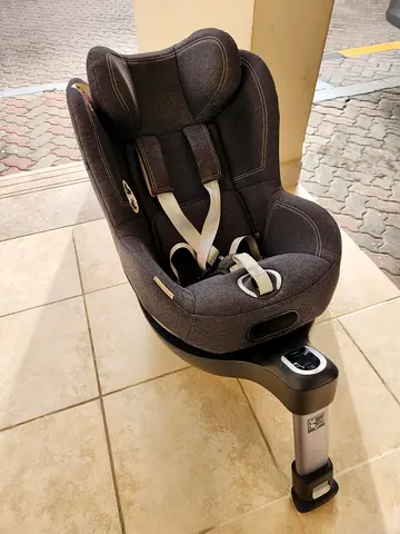 Vaya 2 i-Size child seat from GB Platinum