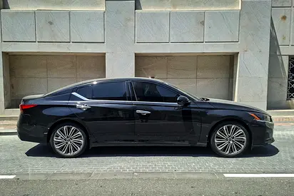 2023 Nissan ALTIMA 照片 4