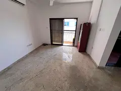 A great opportunity for annual rent on Ajman Corniche, next to the Ship Roundabout. Free maintenance