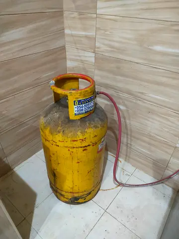 Used LPG Gas Cylinder – Single Yellow Tank