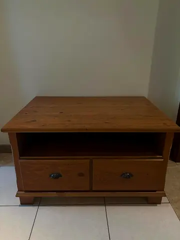Solid Pine wood TV Stand / Coffee Table with Storage - Good Condition