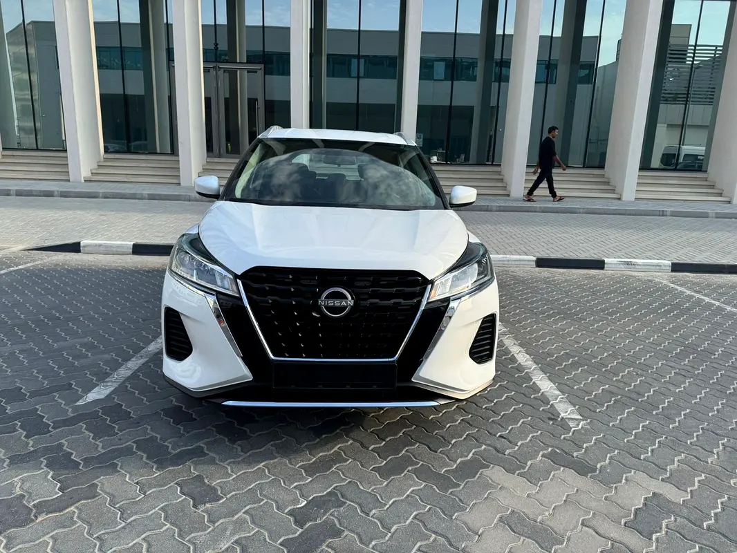 Nissan Kicks 2024 — photo 1 of 13