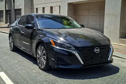 2023 Nissan ALTIMA 照片 1