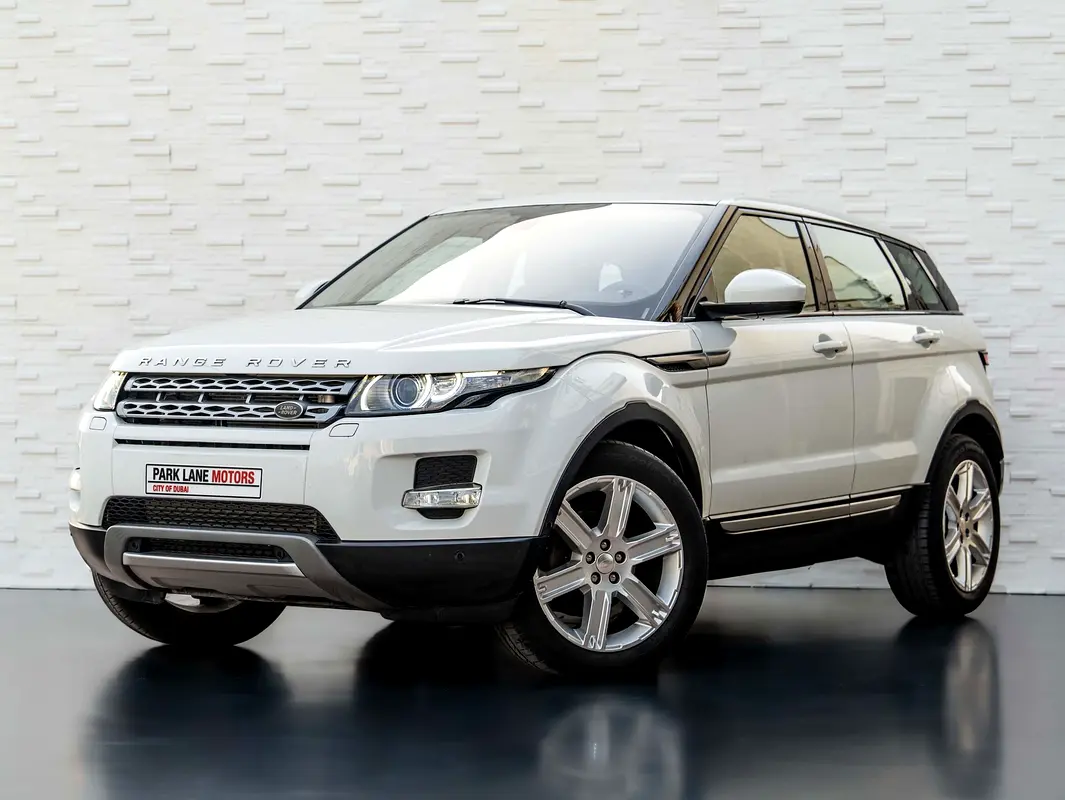 Land Rover Range Rover Evoque 2015 — photo 1 of 18