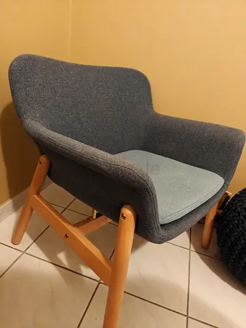 Blue Fabric Accent Armchair with Wooden Legs - Good Condition