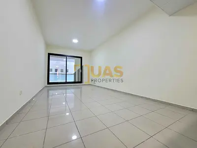 FOR BEACHLER AMAZING STUDIO HOT OFFER LIMITED PARKING