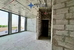 Office Space | Pool View | High Potential Location